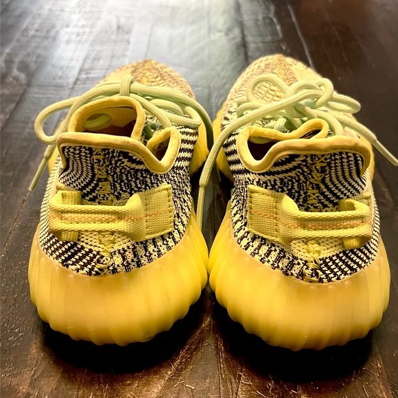 Yeezy Boost Green/Black wave v2 - size 6 men’s - Picture 3 of 7